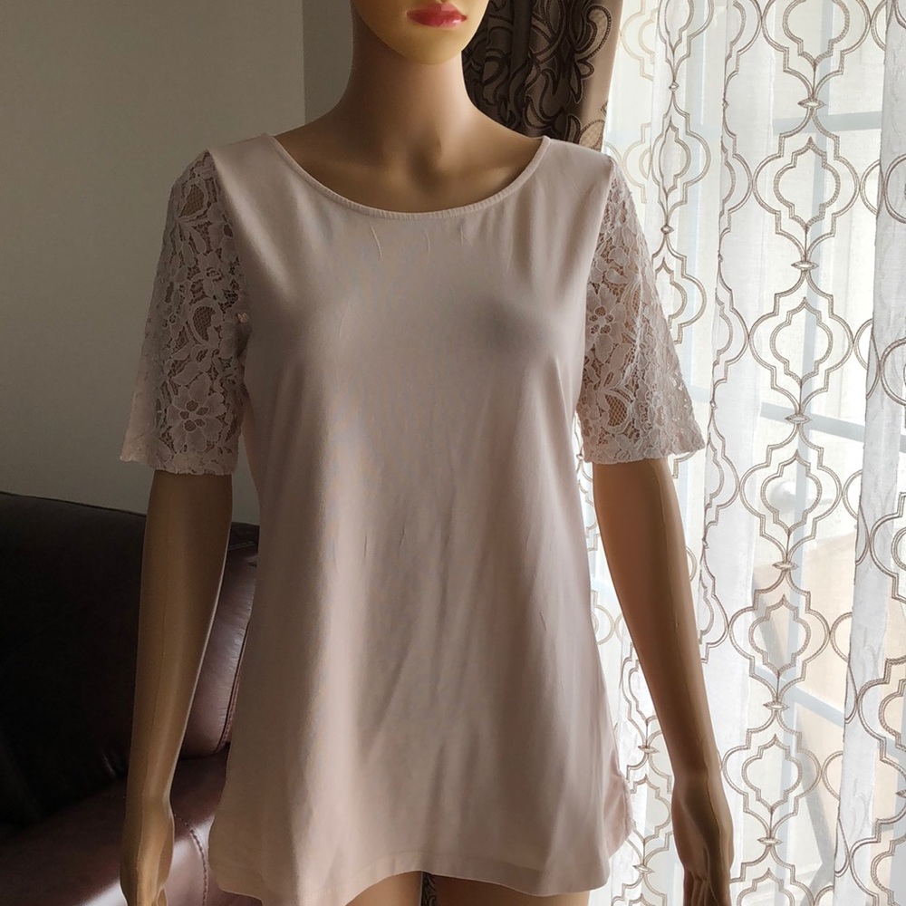 Women's short sleeve T-shirt ! ⭐️